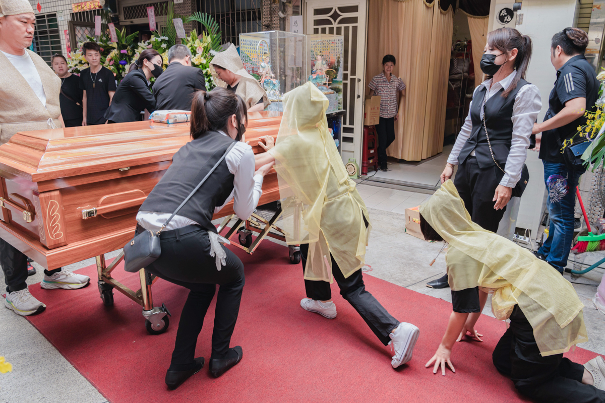 喪禮遺照拍攝
