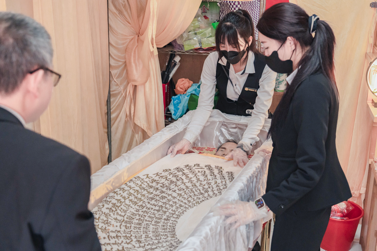 台中尊重式喪禮攝影