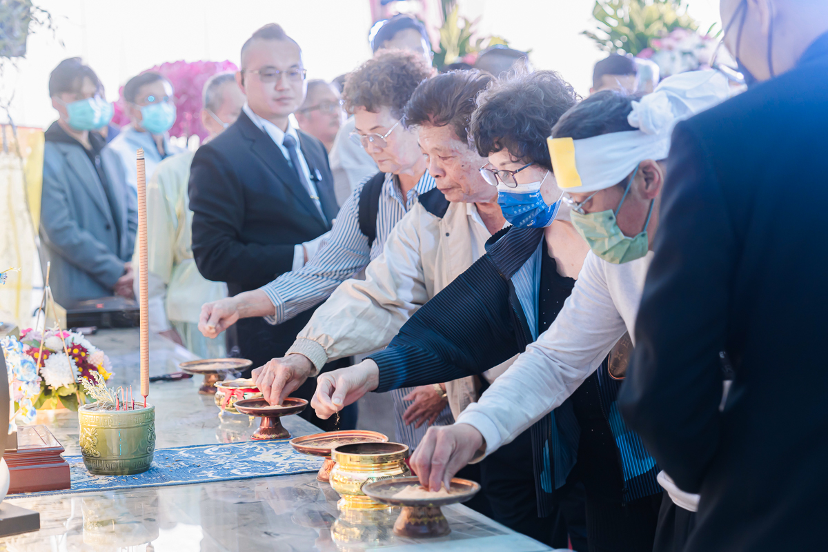台中喪禮遺照拍攝