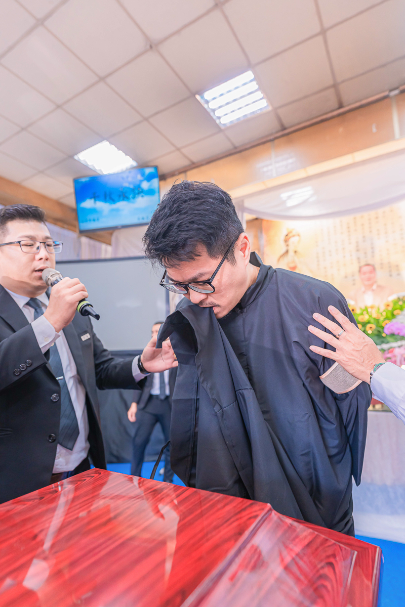 台中喪禮遺照拍攝