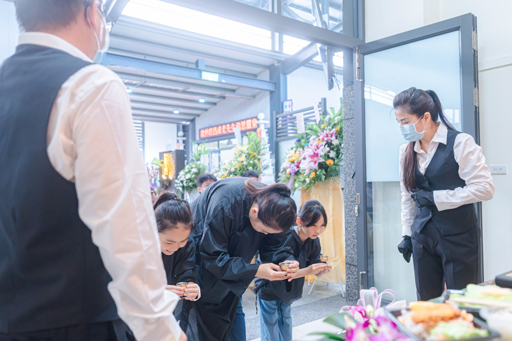 高雄喪禮遺照拍攝