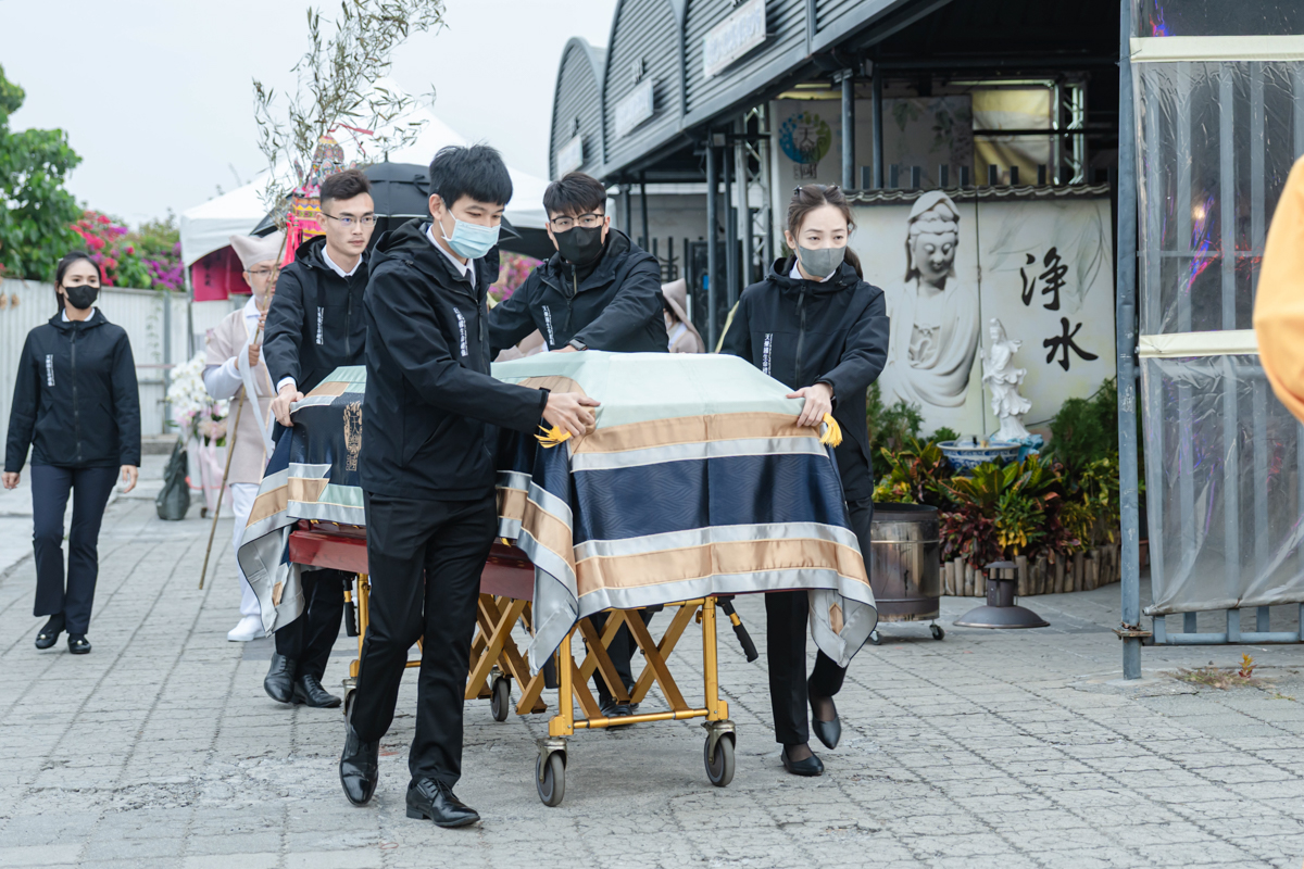 台中尊重式喪禮攝影