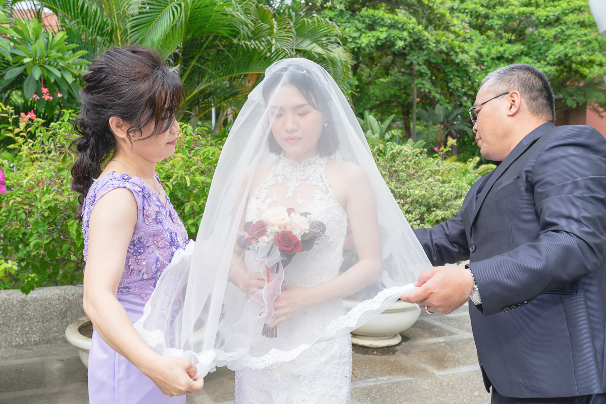 婚禮紀錄、婚攝、婚禮錄影、婚禮拍照、婚錄、婚紗攝影、婚禮攝影師、高雄婚攝、台南婚攝、台中婚攝、台北婚攝、高雄婚錄、台南婚錄