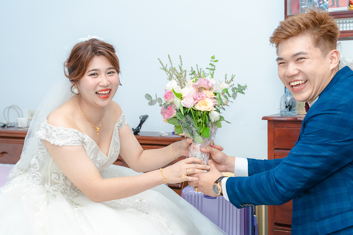 婚禮紀錄、婚攝、婚禮錄影、婚禮拍照、婚錄、婚紗攝影、婚禮攝影師、高雄婚攝、台南婚攝、台中婚攝、台北婚攝、高雄婚錄、台南婚錄