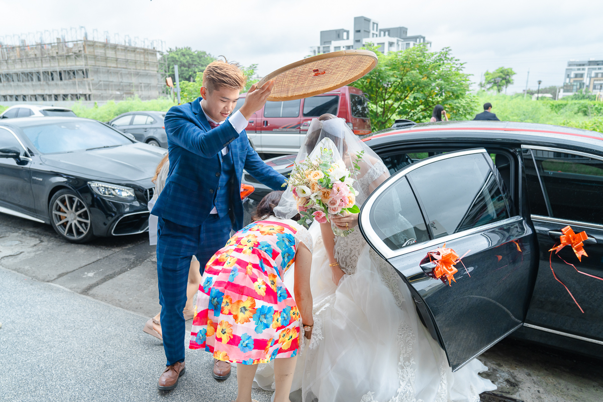 婚禮紀錄、婚攝、婚禮錄影、婚禮拍照、婚錄、婚紗攝影、婚禮攝影師、高雄婚攝、台南婚攝、台中婚攝、台北婚攝、高雄婚錄、台南婚錄