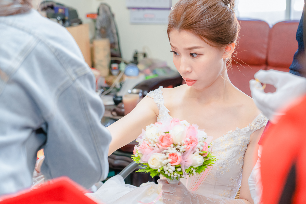 婚禮紀錄、婚攝、婚禮錄影、婚禮拍照、婚錄、婚紗攝影、婚禮攝影師、高雄婚攝、台南婚攝、台中婚攝、台北婚攝、高雄婚錄、台南婚錄