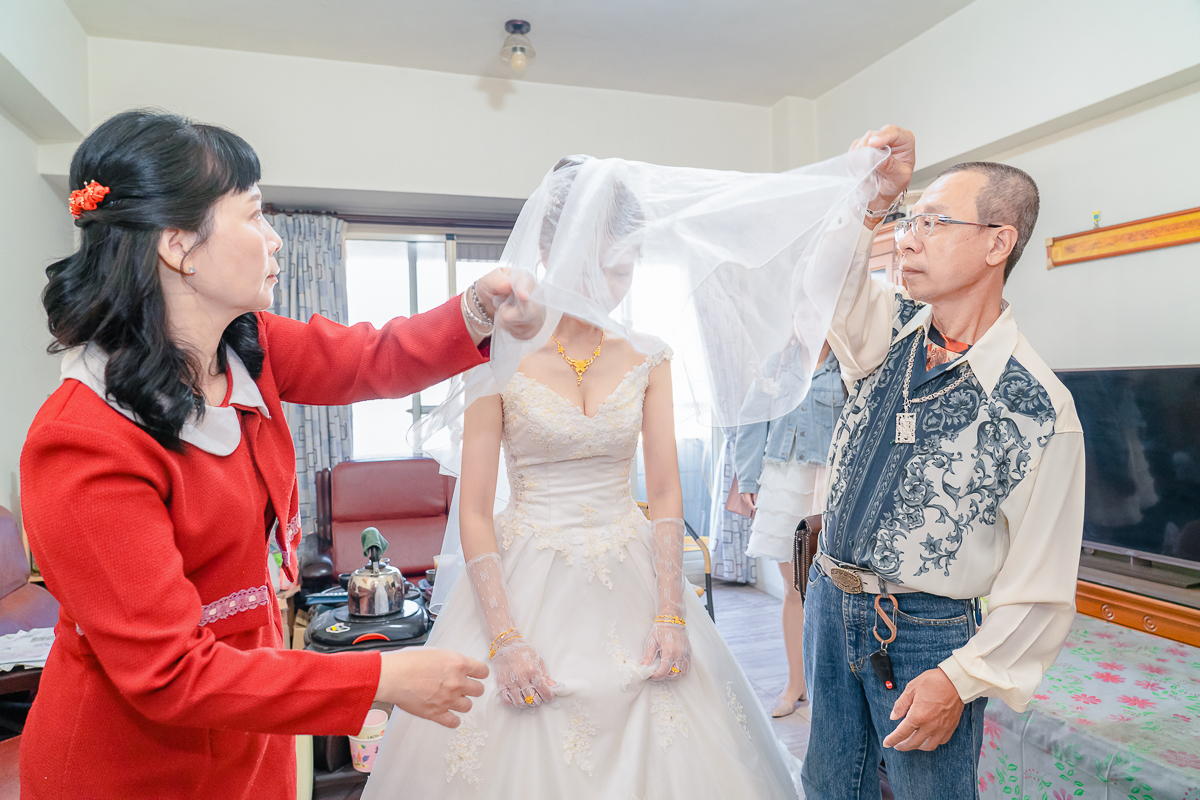 婚禮紀錄、婚攝、婚禮錄影、婚禮拍照、婚錄、婚紗攝影、婚禮攝影師、高雄婚攝、台南婚攝、台中婚攝、台北婚攝、高雄婚錄、台南婚錄