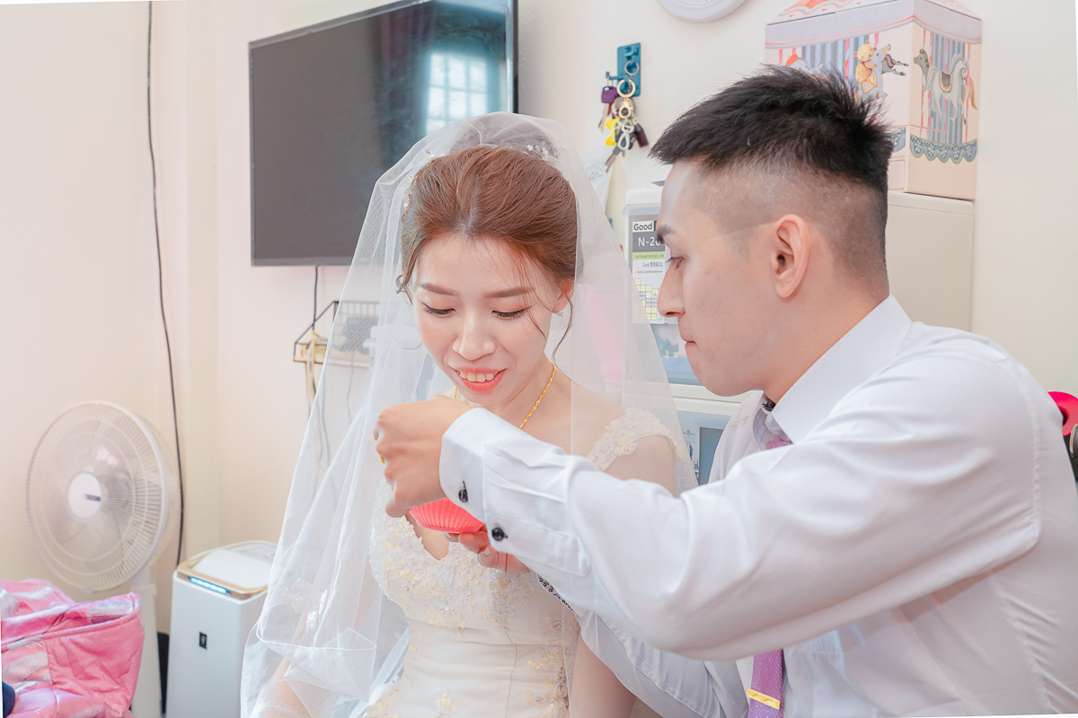 婚禮紀錄、婚攝、婚禮錄影、婚禮拍照、婚錄、婚紗攝影、婚禮攝影師、高雄婚攝、台南婚攝、台中婚攝、台北婚攝、高雄婚錄、台南婚錄