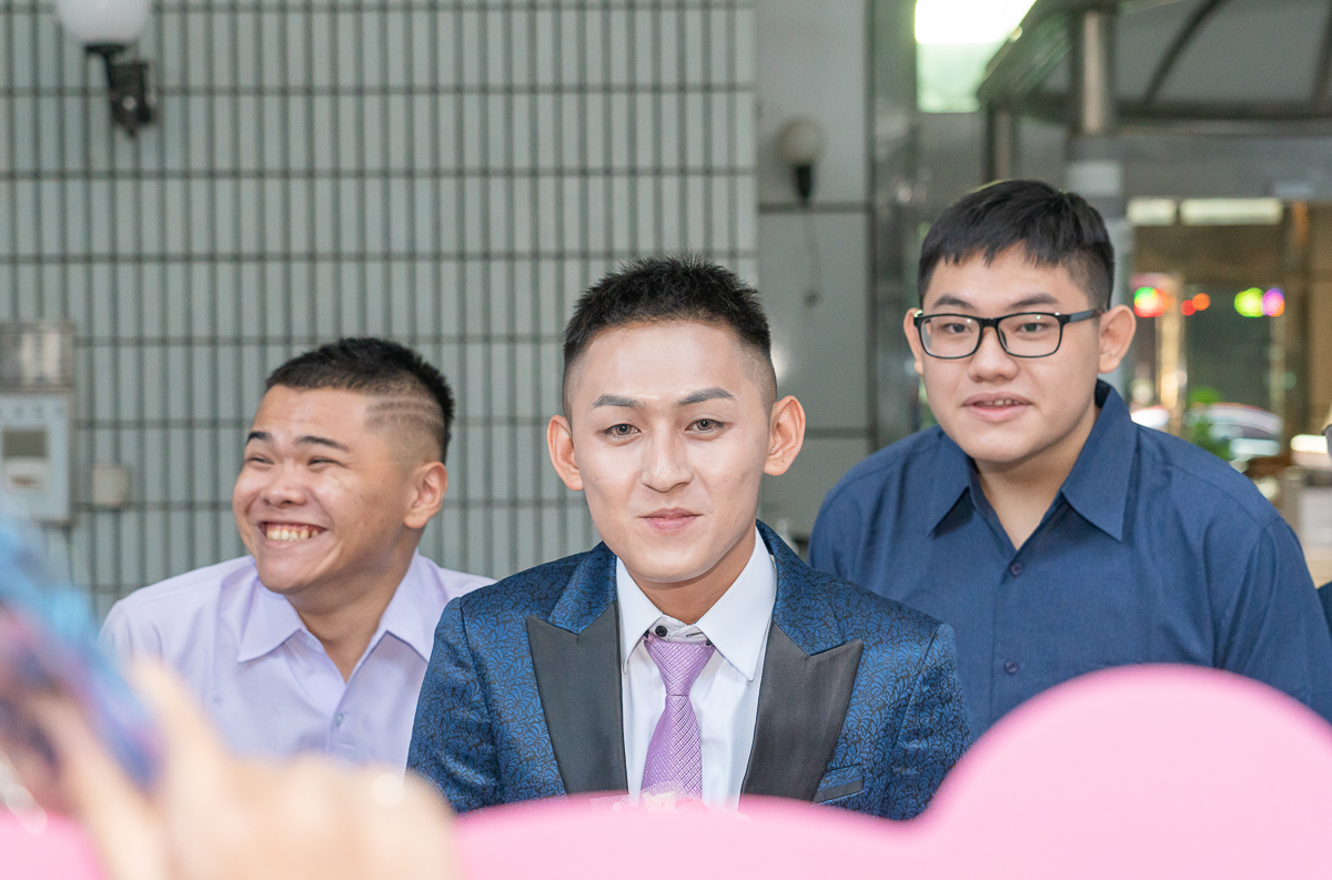 婚禮紀錄、婚攝、婚禮錄影、婚禮拍照、婚錄、婚紗攝影、婚禮攝影師、高雄婚攝、台南婚攝、台中婚攝、台北婚攝、高雄婚錄、台南婚錄