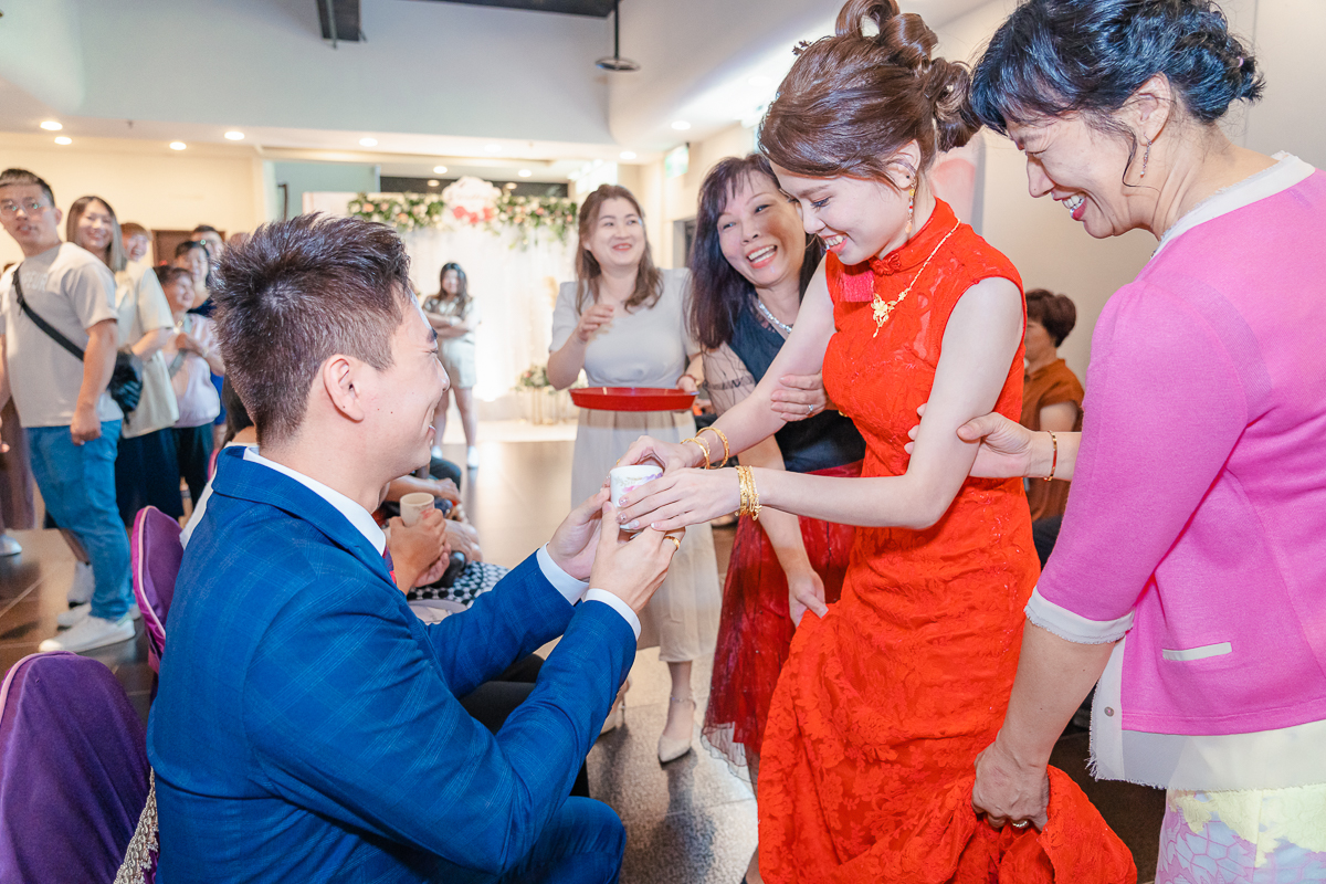 婚禮紀錄、婚攝、婚禮錄影、婚禮拍照、婚錄、婚紗攝影、婚禮攝影師、高雄婚攝、台南婚攝、台中婚攝、台北婚攝、高雄婚錄、台南婚錄
