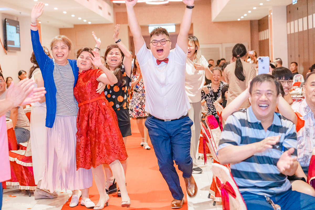 婚禮紀錄、婚攝、婚禮錄影、婚禮拍照、婚錄、婚紗攝影、婚禮攝影師、高雄婚攝、台南婚攝、台中婚攝、台北婚攝、高雄婚錄、台南婚錄