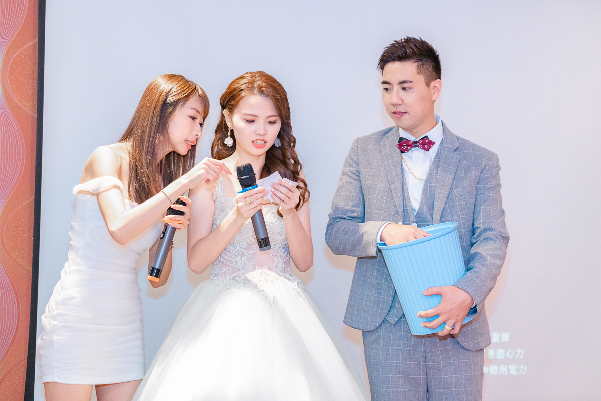 婚禮紀錄、婚攝、婚禮錄影、婚禮拍照、婚錄、婚紗攝影、婚禮攝影師、高雄婚攝、台南婚攝、台中婚攝、台北婚攝、高雄婚錄、台南婚錄