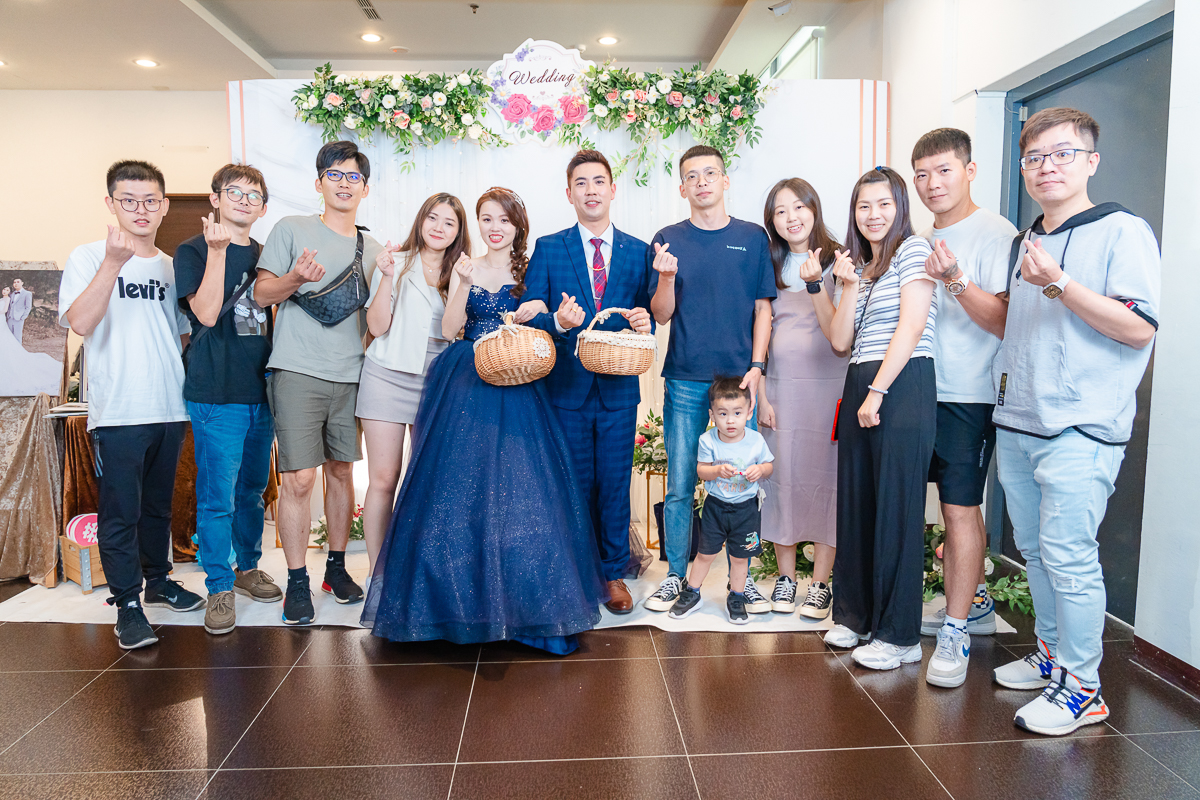 婚禮紀錄、婚攝、婚禮錄影、婚禮拍照、婚錄、婚紗攝影、婚禮攝影師、高雄婚攝、台南婚攝、台中婚攝、台北婚攝、高雄婚錄、台南婚錄