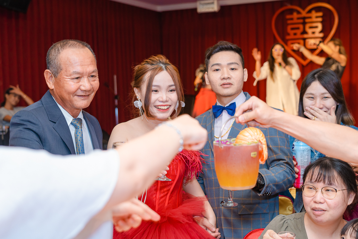 婚禮紀錄、婚攝、婚禮錄影、婚禮拍照、婚錄、婚紗攝影、婚禮攝影師、高雄婚攝、台南婚攝、台中婚攝、台北婚攝、高雄婚錄、台南婚錄