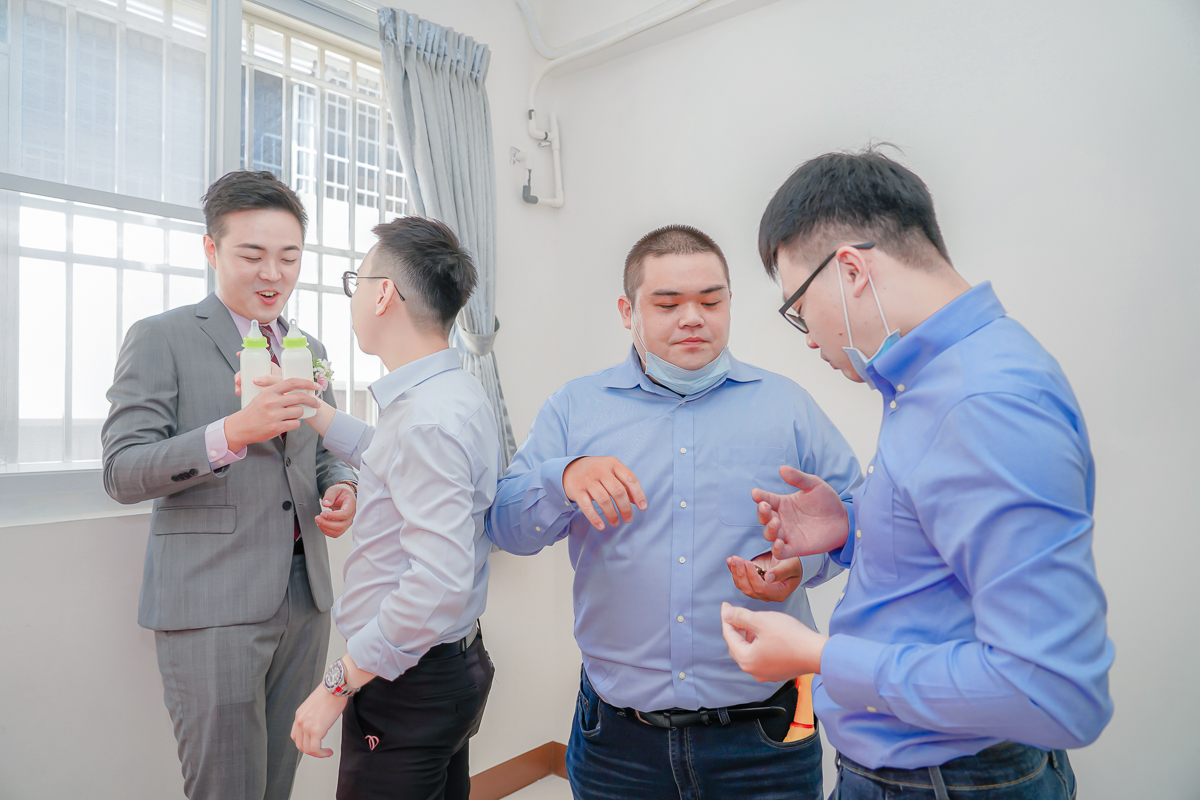 婚禮紀錄、婚攝、婚禮錄影、婚禮拍照、婚錄、婚紗攝影、婚禮攝影師、高雄婚攝、台南婚攝、台中婚攝、台北婚攝、高雄婚錄、台南婚錄