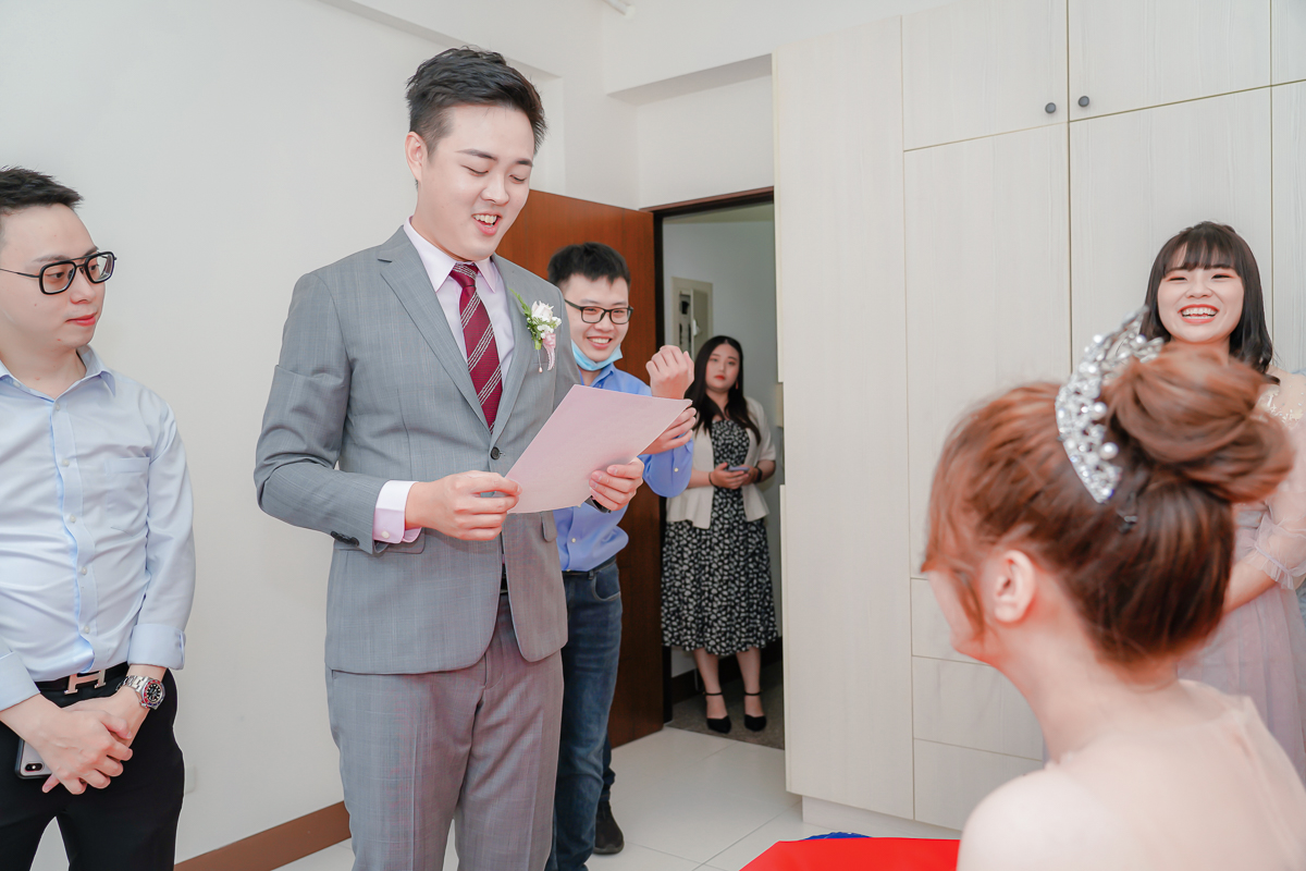 婚禮紀錄、婚攝、婚禮錄影、婚禮拍照、婚錄、婚紗攝影、婚禮攝影師、高雄婚攝、台南婚攝、台中婚攝、台北婚攝、高雄婚錄、台南婚錄