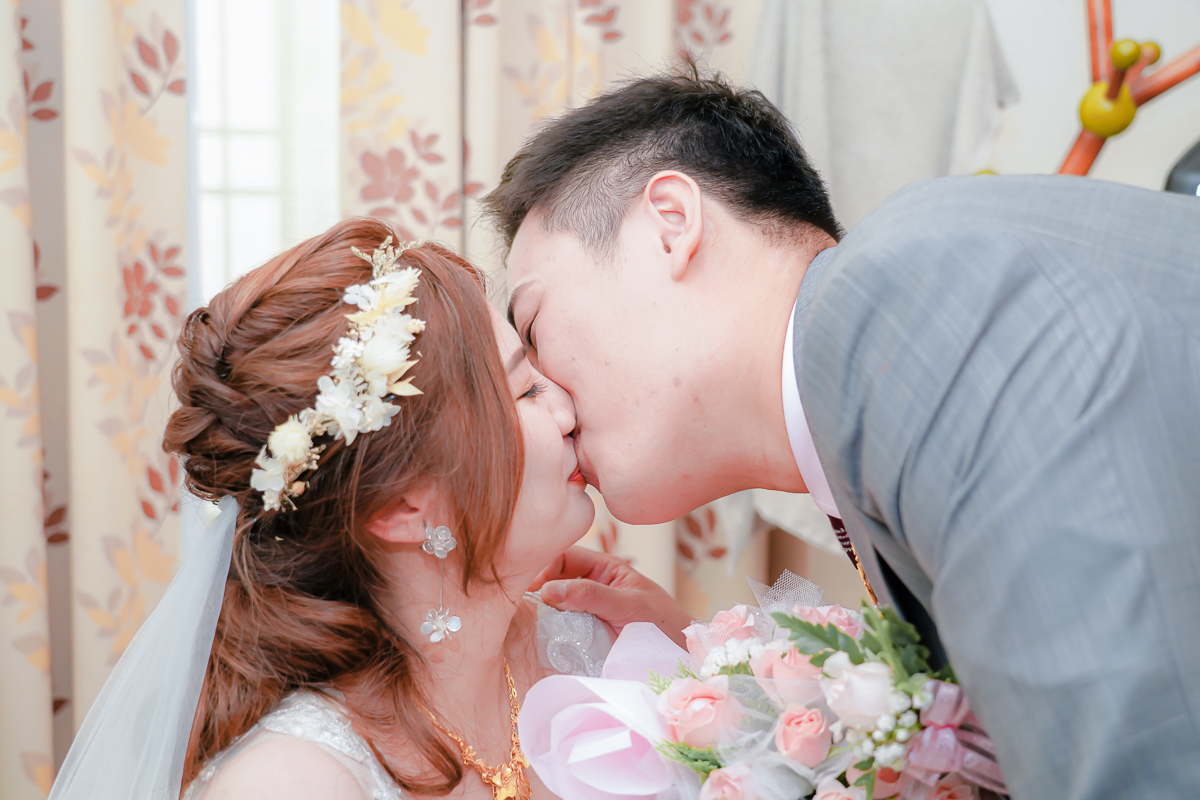 婚禮紀錄、婚攝、婚禮錄影、婚禮拍照、婚錄、婚紗攝影、婚禮攝影師、高雄婚攝、台南婚攝、台中婚攝、台北婚攝、高雄婚錄、台南婚錄