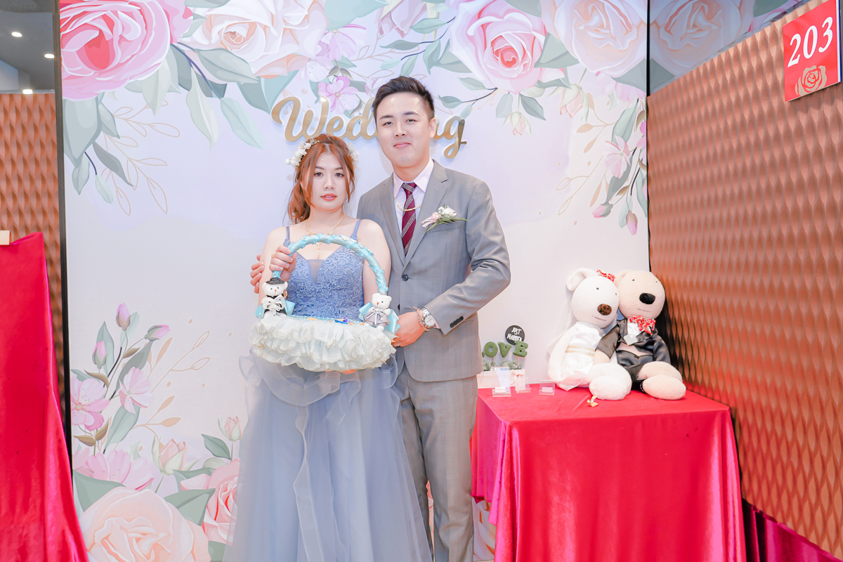 婚禮紀錄、婚攝、婚禮錄影、婚禮拍照、婚錄、婚紗攝影、婚禮攝影師、高雄婚攝、台南婚攝、台中婚攝、台北婚攝、高雄婚錄、台南婚錄