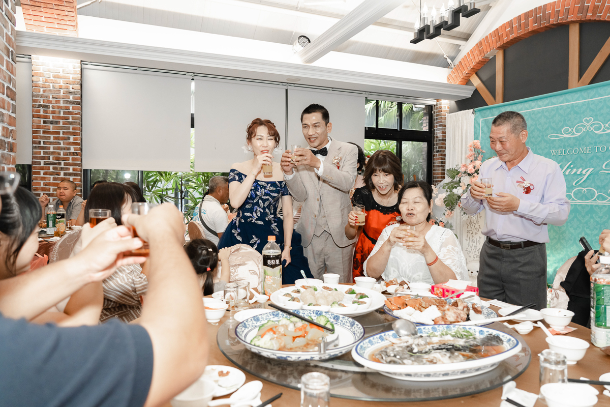 婚禮紀錄、婚攝、婚禮錄影、婚禮拍照、婚錄、婚紗攝影、婚禮攝影師、高雄婚攝、台南婚攝、台中婚攝、台北婚攝、高雄婚錄、台南婚錄