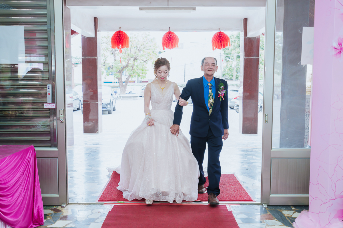 婚禮紀錄、婚攝、婚禮錄影、婚禮拍照、婚錄、婚紗攝影、婚禮攝影師、高雄婚攝、台南婚攝、台中婚攝、台北婚攝、高雄婚錄、台南婚錄