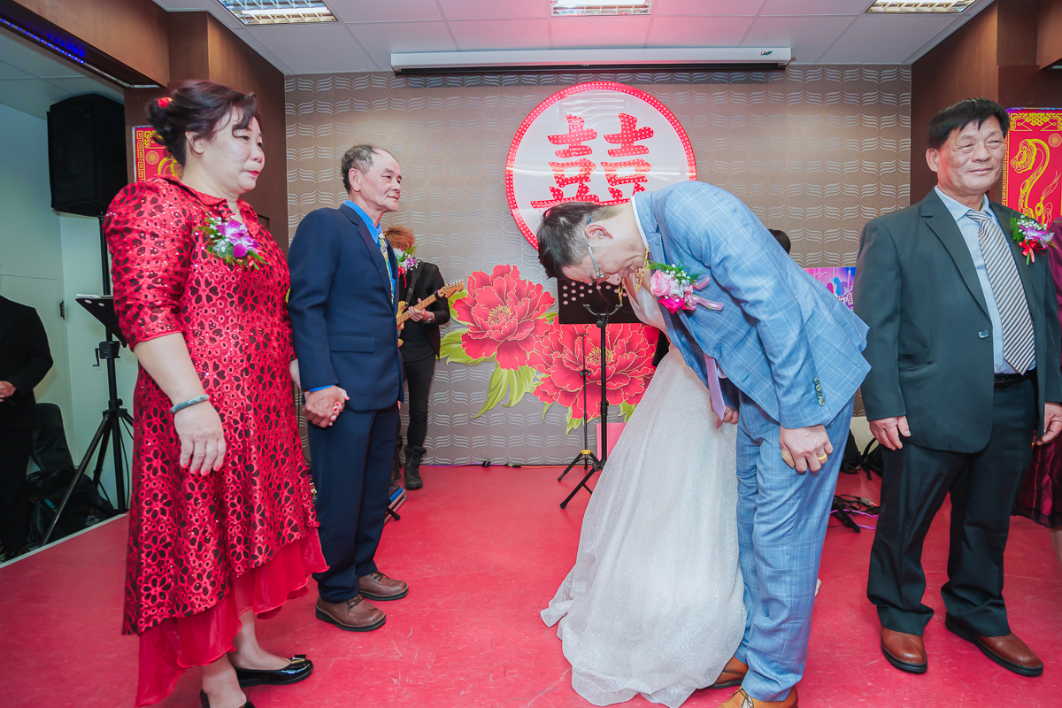 婚禮紀錄、婚攝、婚禮錄影、婚禮拍照、婚錄、婚紗攝影、婚禮攝影師、高雄婚攝、台南婚攝、台中婚攝、台北婚攝、高雄婚錄、台南婚錄