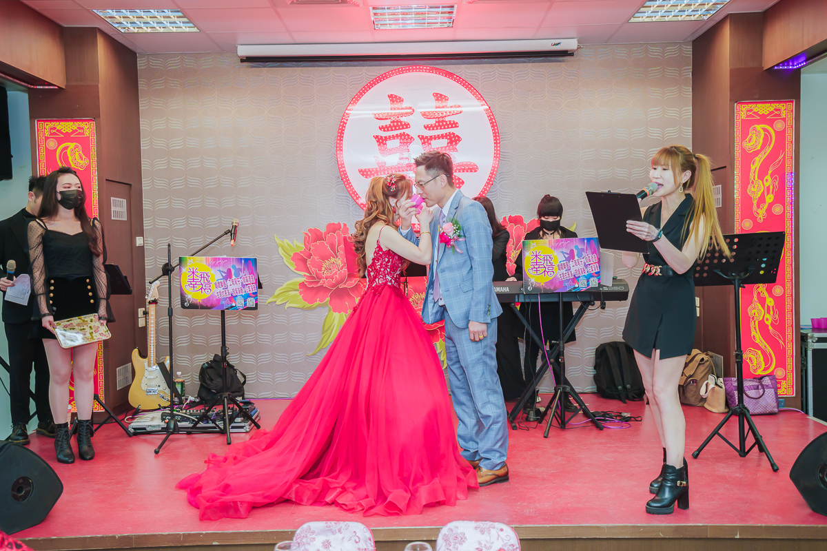 婚禮紀錄、婚攝、婚禮錄影、婚禮拍照、婚錄、婚紗攝影、婚禮攝影師、高雄婚攝、台南婚攝、台中婚攝、台北婚攝、高雄婚錄、台南婚錄