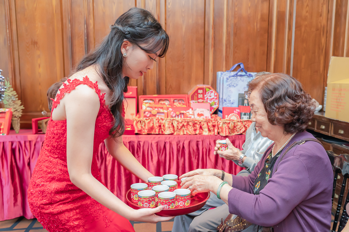 婚禮紀錄、婚攝、婚禮錄影、婚禮拍照、婚錄、婚紗攝影、婚禮攝影師、高雄婚攝、台南婚攝、台中婚攝、台北婚攝、高雄婚錄、台南婚錄