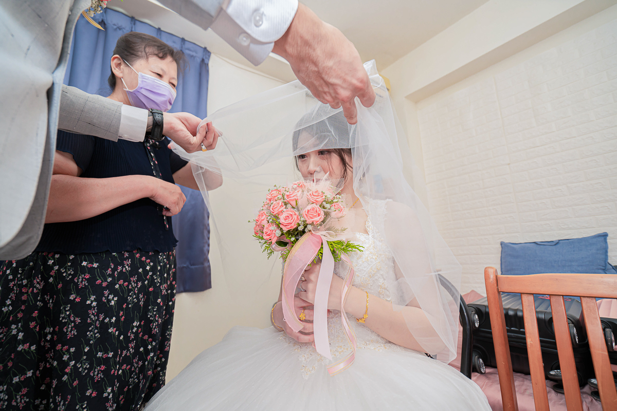 婚禮紀錄、婚攝、婚禮錄影、婚禮拍照、婚錄、婚紗攝影、婚禮攝影師、高雄婚攝、台南婚攝、台中婚攝、台北婚攝、高雄婚錄、台南婚錄