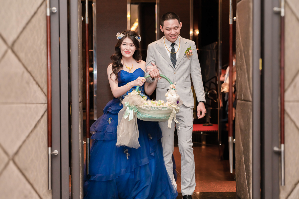 婚禮紀錄、婚攝、婚禮錄影、婚禮拍照、婚錄、婚紗攝影、婚禮攝影師、高雄婚攝、台南婚攝、台中婚攝、台北婚攝、高雄婚錄、台南婚錄