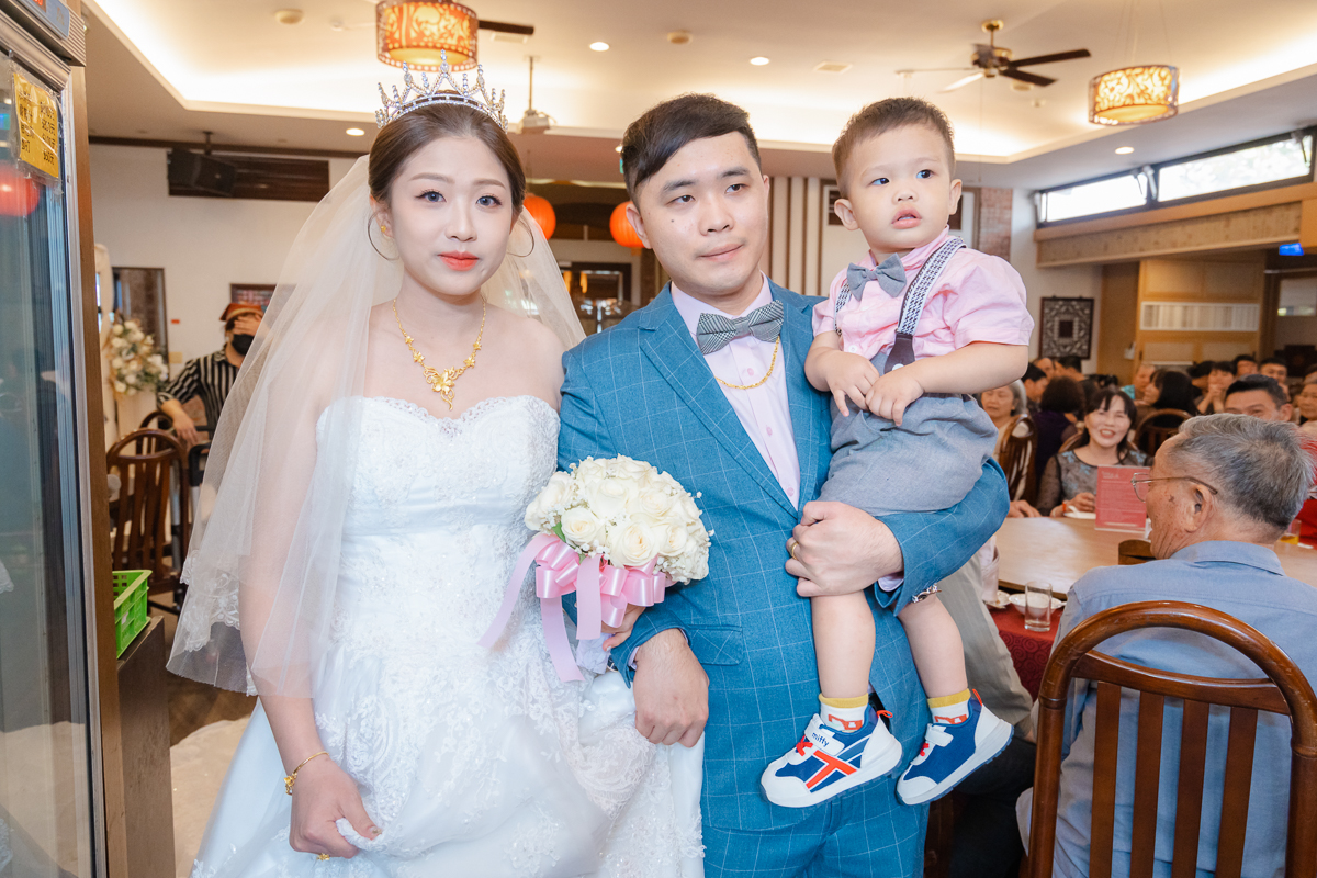 婚禮紀錄、婚攝、婚禮錄影、婚禮拍照、婚錄、婚紗攝影、婚禮攝影師、高雄婚攝、台南婚攝、台中婚攝、台北婚攝、高雄婚錄、台南婚錄