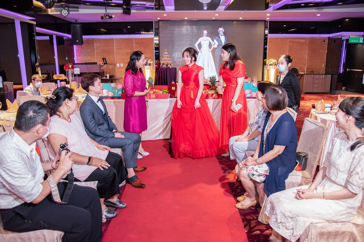 婚禮紀錄、婚攝、婚禮錄影、婚禮拍照、婚錄、婚紗攝影、婚禮攝影師、高雄婚攝、台南婚攝、台中婚攝、台北婚攝、高雄婚錄、台南婚錄