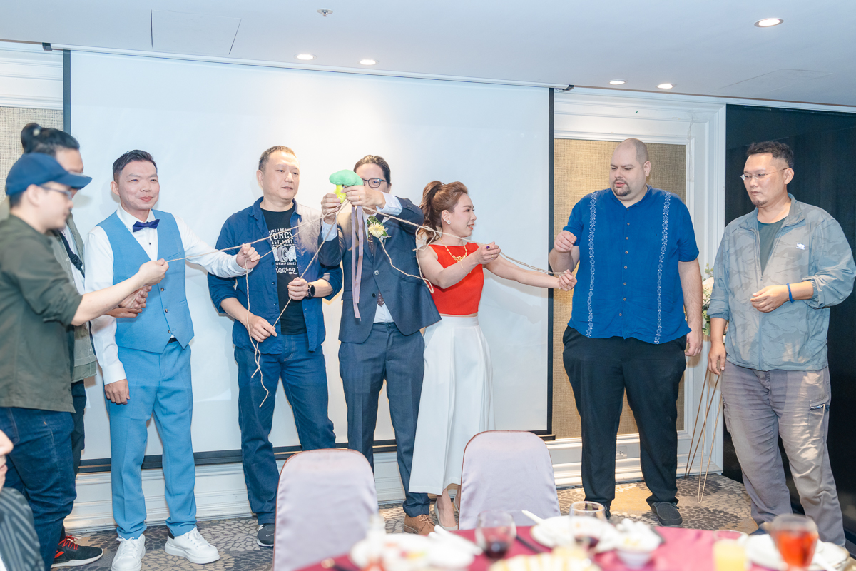 婚禮紀錄、婚攝、婚禮錄影、婚禮拍照、婚錄、婚紗攝影、婚禮攝影師、高雄婚攝、台南婚攝、台中婚攝、台北婚攝、高雄婚錄、台南婚錄
