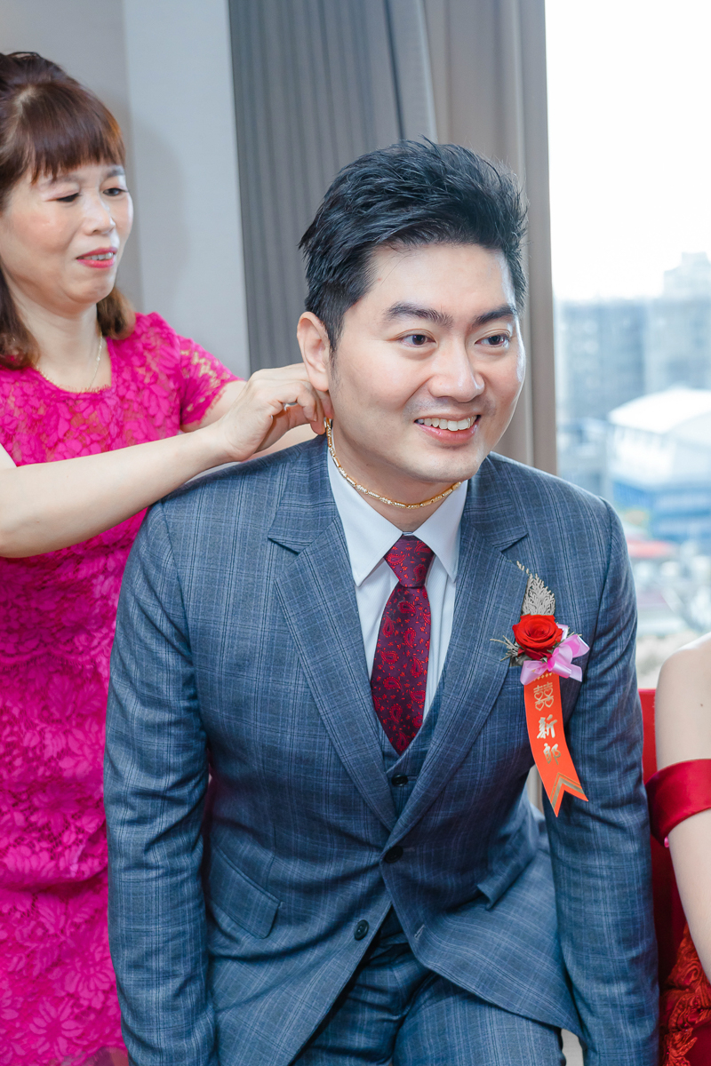 婚禮紀錄、婚攝、婚禮錄影、婚禮拍照、婚錄、婚紗攝影、婚禮攝影師、高雄婚攝、台南婚攝、台中婚攝、台北婚攝、高雄婚錄、台南婚錄