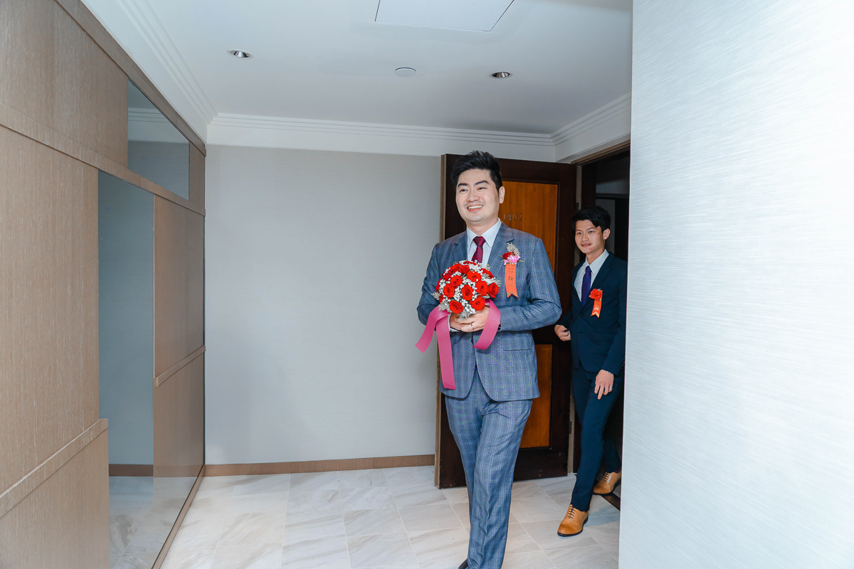 婚禮紀錄、婚攝、婚禮錄影、婚禮拍照、婚錄、婚紗攝影、婚禮攝影師、高雄婚攝、台南婚攝、台中婚攝、台北婚攝、高雄婚錄、台南婚錄