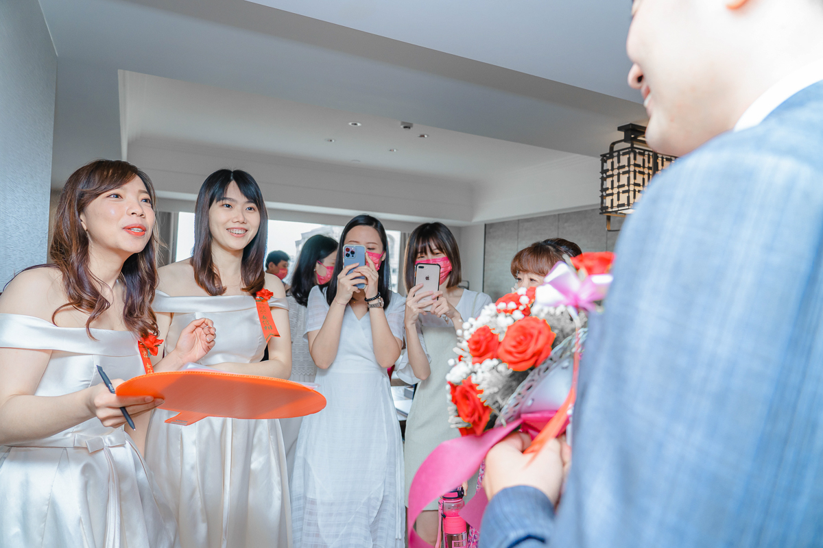 婚禮紀錄、婚攝、婚禮錄影、婚禮拍照、婚錄、婚紗攝影、婚禮攝影師、高雄婚攝、台南婚攝、台中婚攝、台北婚攝、高雄婚錄、台南婚錄