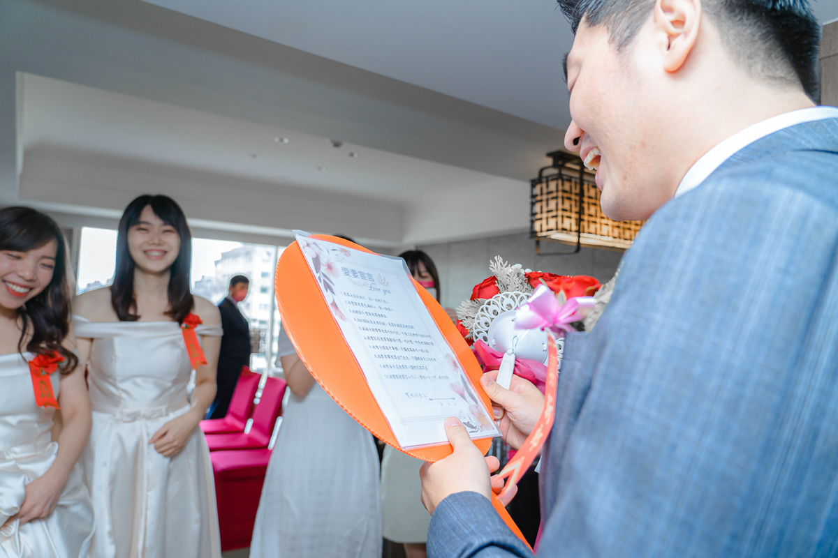 婚禮紀錄、婚攝、婚禮錄影、婚禮拍照、婚錄、婚紗攝影、婚禮攝影師、高雄婚攝、台南婚攝、台中婚攝、台北婚攝、高雄婚錄、台南婚錄