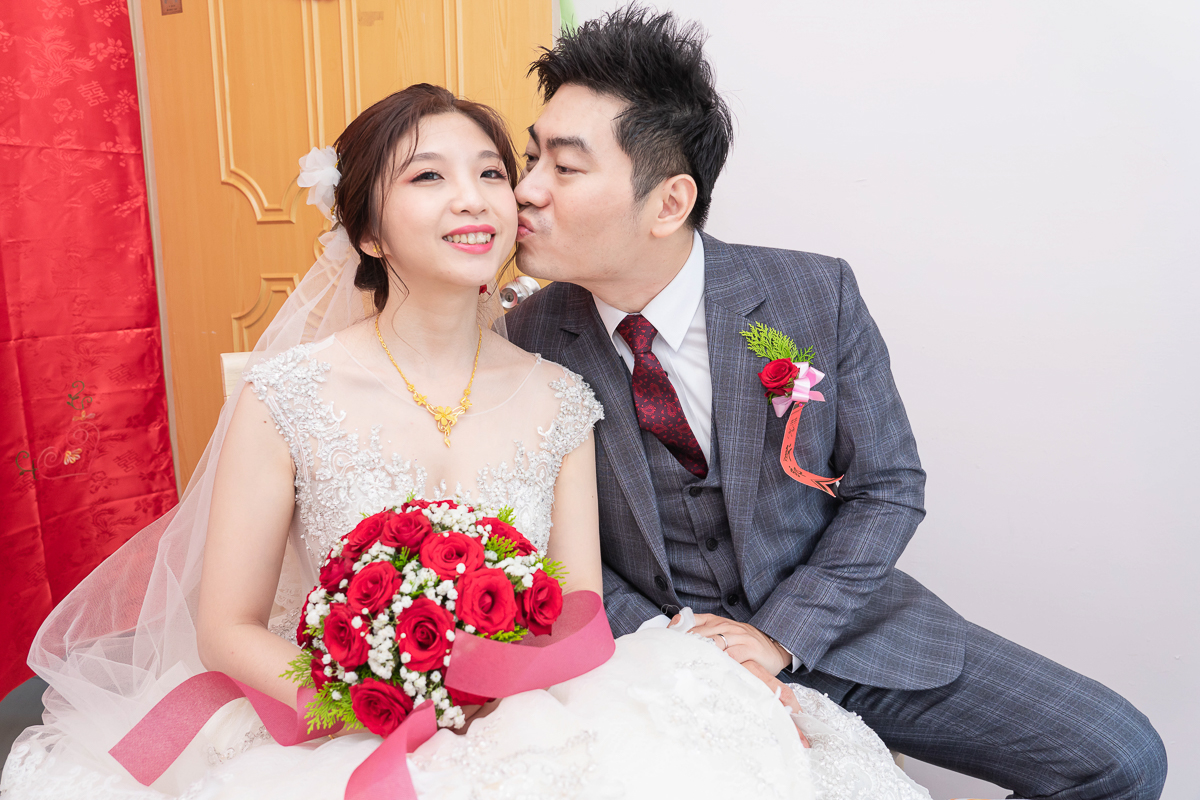 婚禮紀錄、婚攝、婚禮錄影、婚禮拍照、婚錄、婚紗攝影、婚禮攝影師、高雄婚攝、台南婚攝、台中婚攝、台北婚攝、高雄婚錄、台南婚錄