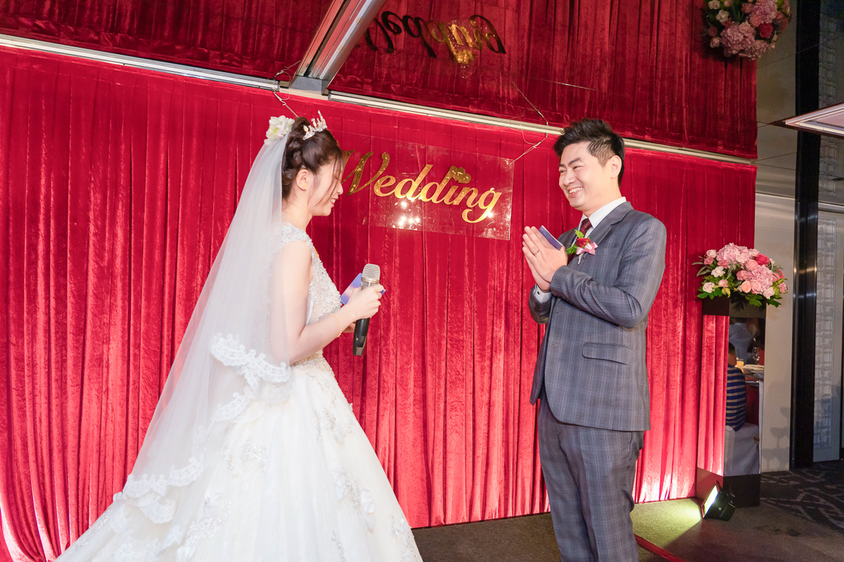 婚禮紀錄、婚攝、婚禮錄影、婚禮拍照、婚錄、婚紗攝影、婚禮攝影師、高雄婚攝、台南婚攝、台中婚攝、台北婚攝、高雄婚錄、台南婚錄