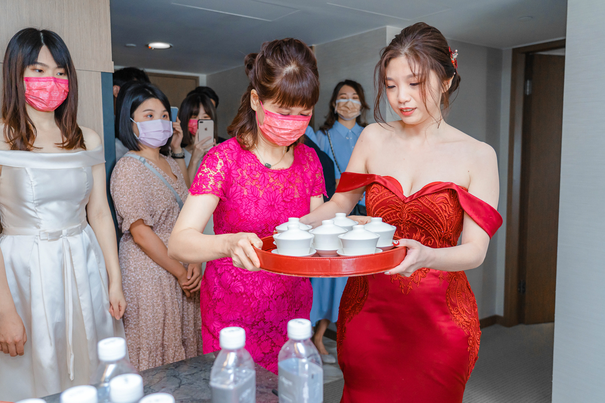 婚禮紀錄、婚攝、婚禮錄影、婚禮拍照、婚錄、婚紗攝影、婚禮攝影師、高雄婚攝、台南婚攝、台中婚攝、台北婚攝、高雄婚錄、台南婚錄
