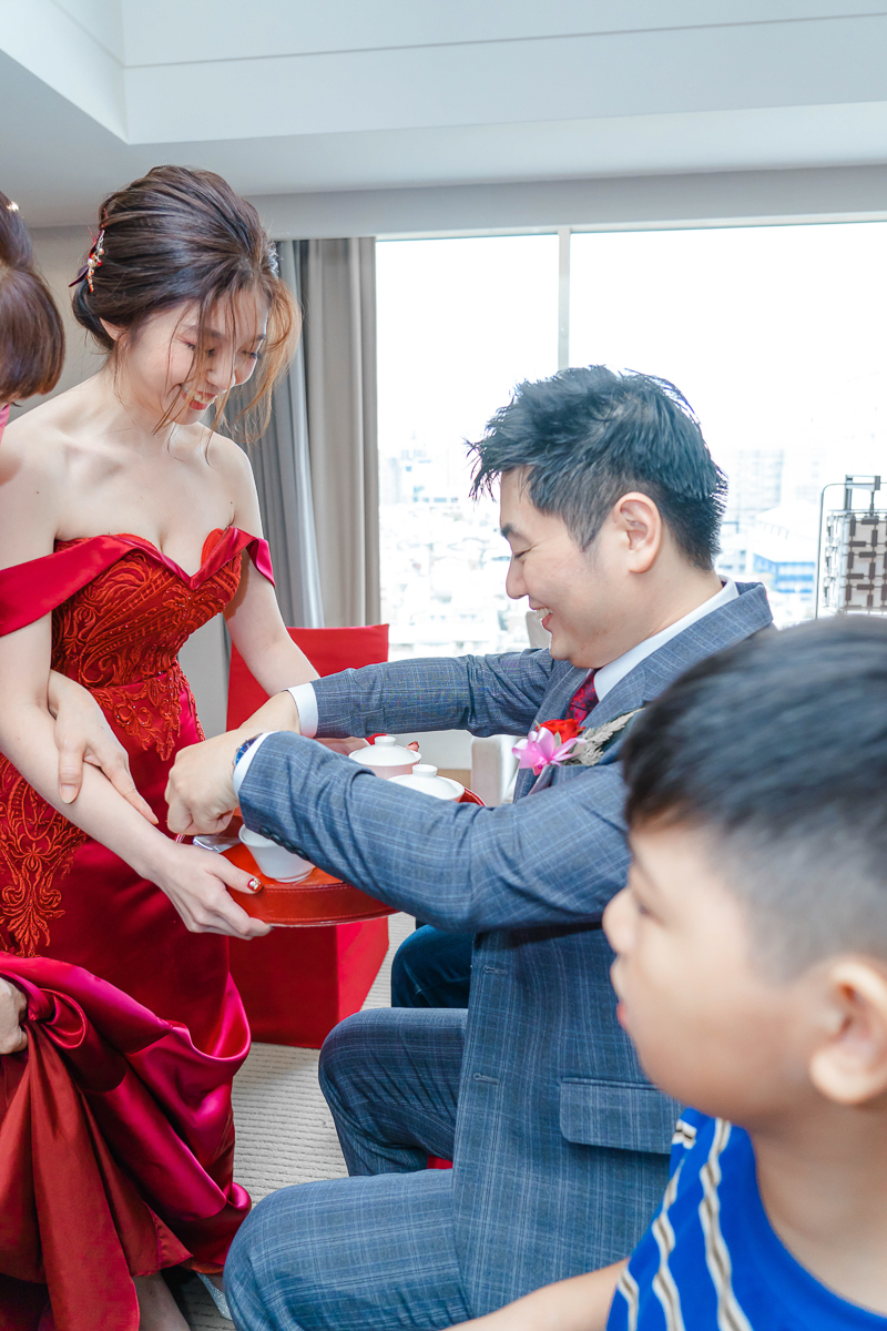 婚禮紀錄、婚攝、婚禮錄影、婚禮拍照、婚錄、婚紗攝影、婚禮攝影師、高雄婚攝、台南婚攝、台中婚攝、台北婚攝、高雄婚錄、台南婚錄