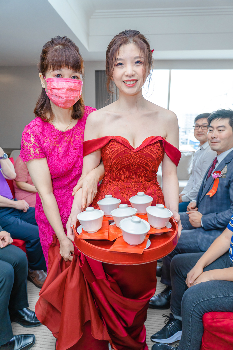 婚禮紀錄、婚攝、婚禮錄影、婚禮拍照、婚錄、婚紗攝影、婚禮攝影師、高雄婚攝、台南婚攝、台中婚攝、台北婚攝、高雄婚錄、台南婚錄