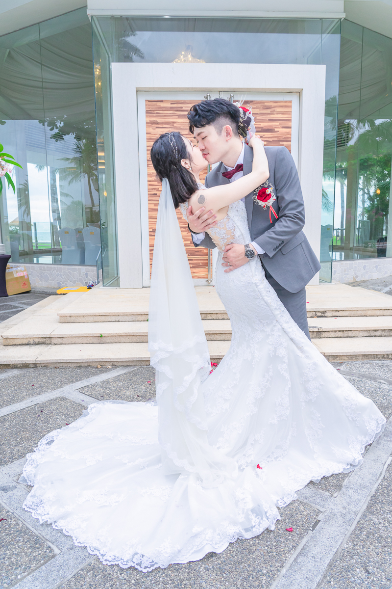 婚禮紀錄、婚攝、婚禮錄影、婚禮拍照、婚錄、婚紗攝影、婚禮攝影師、高雄婚攝、台南婚攝、台中婚攝、台北婚攝、高雄婚錄、台南婚錄