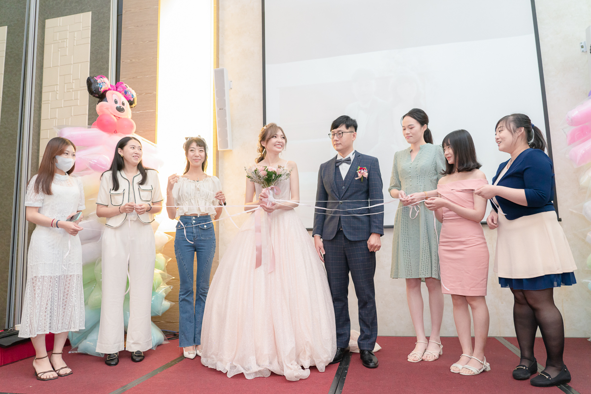 婚禮紀錄、婚攝、婚禮錄影、婚禮拍照、婚錄、婚紗攝影、婚禮攝影師、高雄婚攝、台南婚攝、台中婚攝、台北婚攝、高雄婚錄、台南婚錄