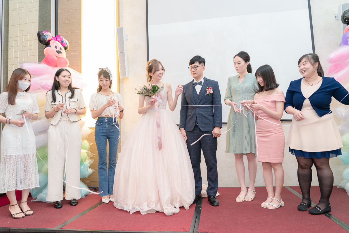 婚禮紀錄、婚攝、婚禮錄影、婚禮拍照、婚錄、婚紗攝影、婚禮攝影師、高雄婚攝、台南婚攝、台中婚攝、台北婚攝、高雄婚錄、台南婚錄