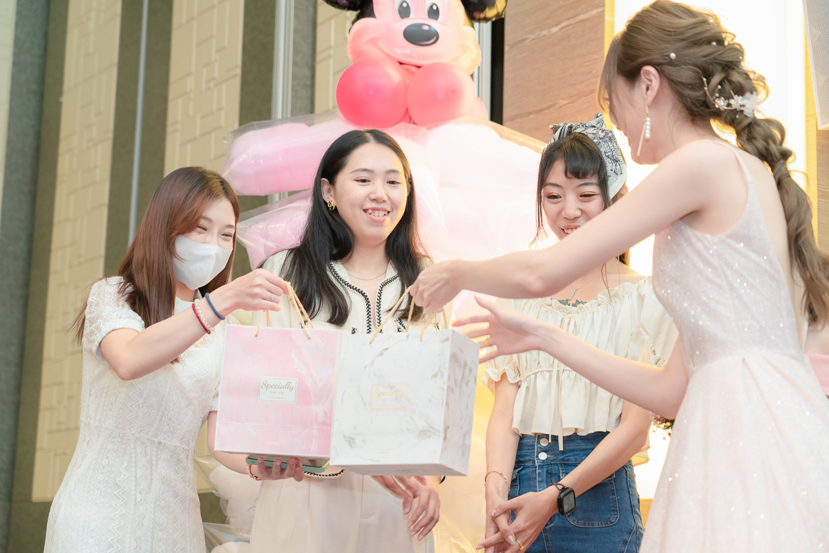 婚禮紀錄、婚攝、婚禮錄影、婚禮拍照、婚錄、婚紗攝影、婚禮攝影師、高雄婚攝、台南婚攝、台中婚攝、台北婚攝、高雄婚錄、台南婚錄