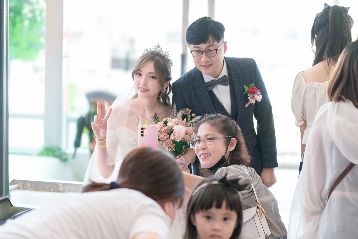 婚禮紀錄、婚攝、婚禮錄影、婚禮拍照、婚錄、婚紗攝影、婚禮攝影師、高雄婚攝、台南婚攝、台中婚攝、台北婚攝、高雄婚錄、台南婚錄