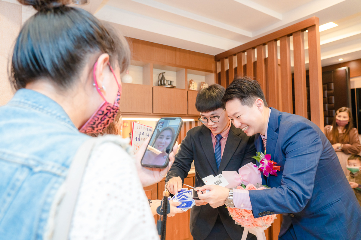 婚禮紀錄、婚攝、婚禮錄影、婚禮拍照、婚錄、婚紗攝影、婚禮攝影師、高雄婚攝、台南婚攝、台中婚攝、台北婚攝、高雄婚錄、台南婚錄
