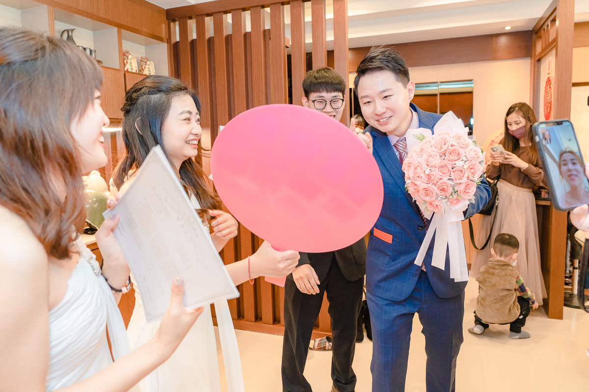 婚禮紀錄、婚攝、婚禮錄影、婚禮拍照、婚錄、婚紗攝影、婚禮攝影師、高雄婚攝、台南婚攝、台中婚攝、台北婚攝、高雄婚錄、台南婚錄