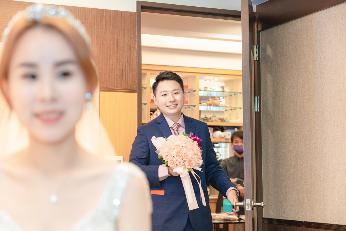 婚禮紀錄、婚攝、婚禮錄影、婚禮拍照、婚錄、婚紗攝影、婚禮攝影師、高雄婚攝、台南婚攝、台中婚攝、台北婚攝、高雄婚錄、台南婚錄