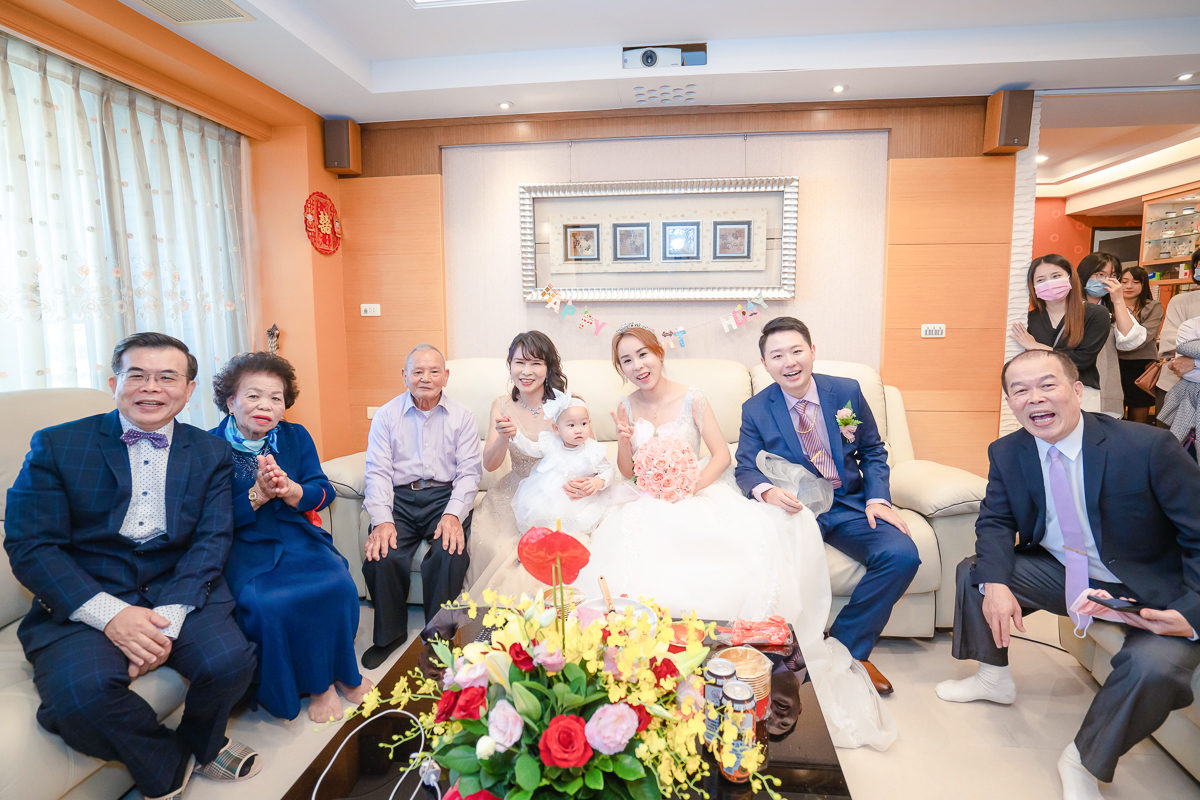 婚禮紀錄、婚攝、婚禮錄影、婚禮拍照、婚錄、婚紗攝影、婚禮攝影師、高雄婚攝、台南婚攝、台中婚攝、台北婚攝、高雄婚錄、台南婚錄